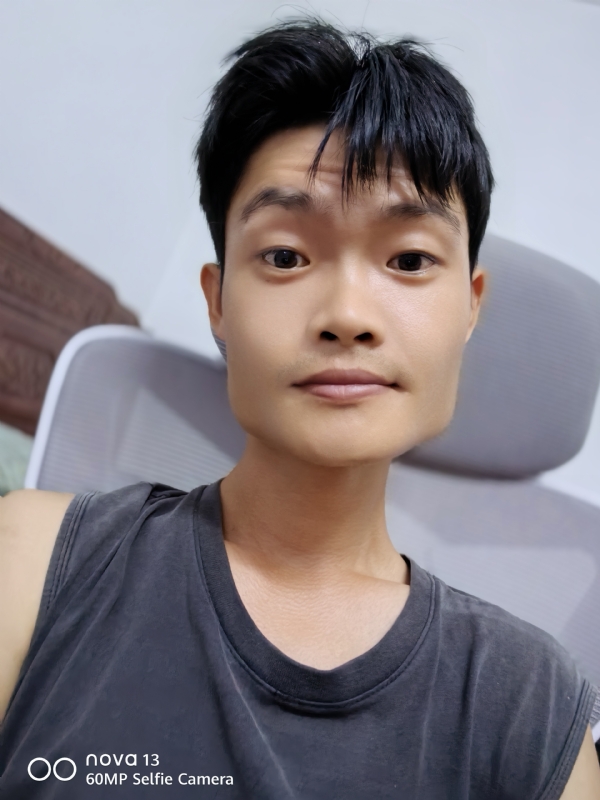 小林的第二张照片--海南上门女婿服务网